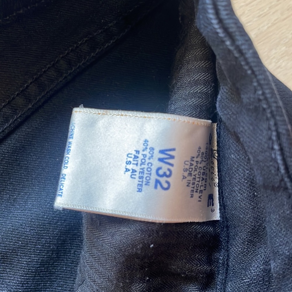 Levis Capital E - image 7